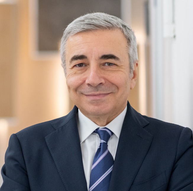 Prof Luca Richeldir